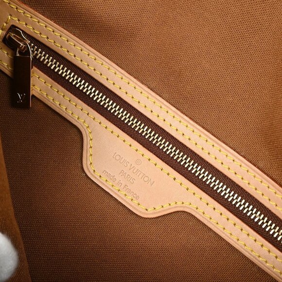 Louis Vuitton Monogram Mini Looping Handbag - Picture 5 of 15